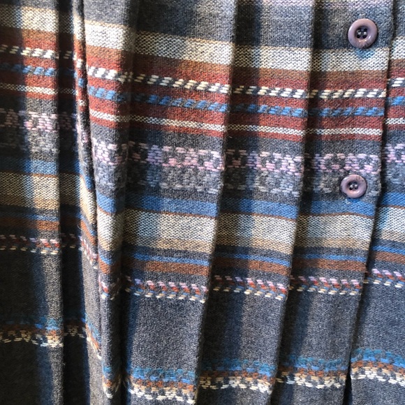 VINTAGE Skirt - Picture 3 of 5